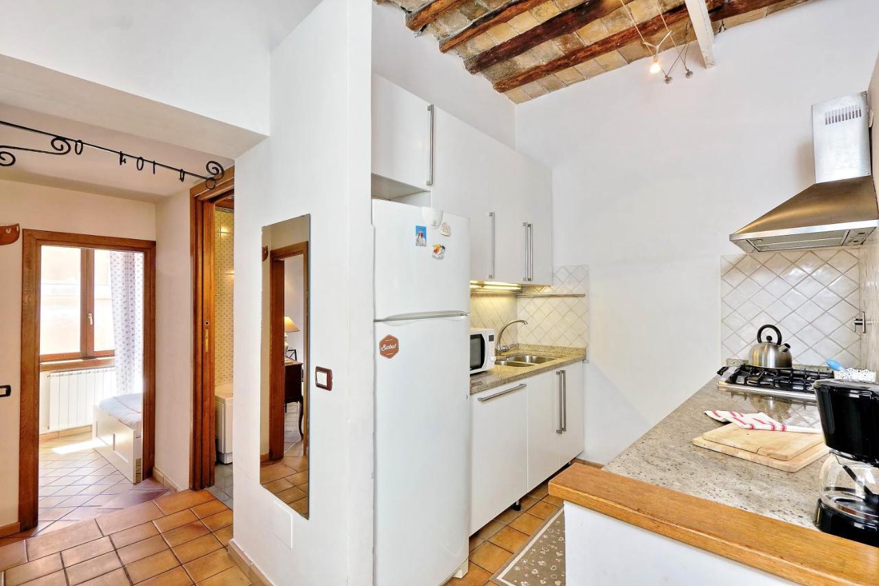 Apartmán Lungaretta 97 Řím Exteriér fotografie